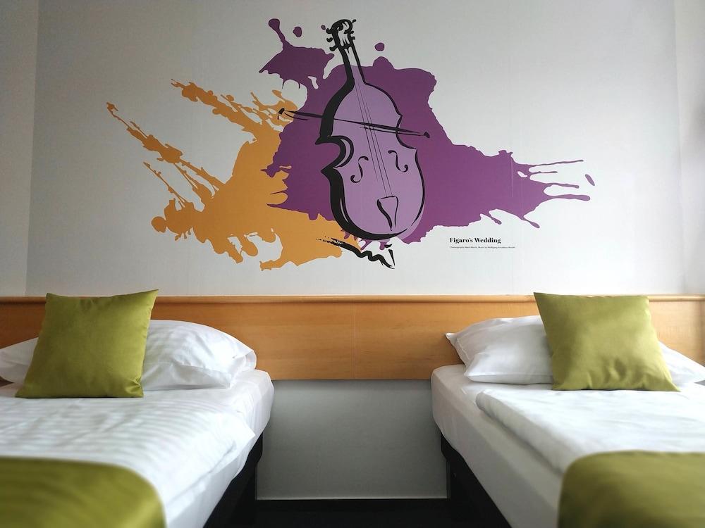 B&B Hotel Maribor Orel Exterior photo