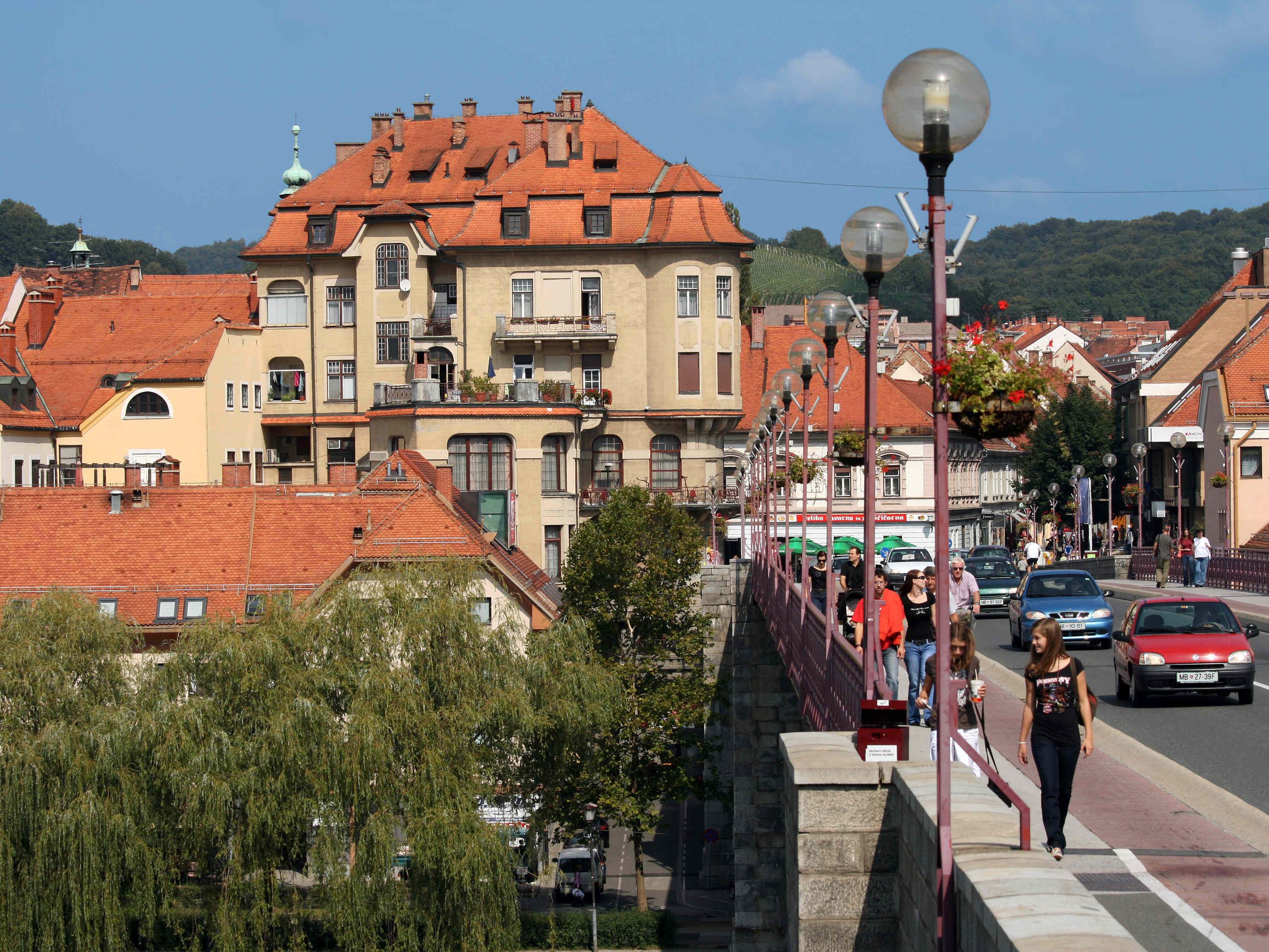 B&B Hotel Maribor Orel Exterior photo