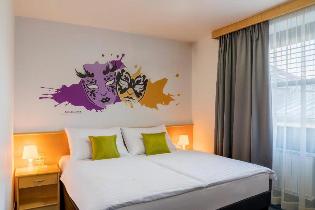 B&B Hotel Maribor Orel Exterior photo