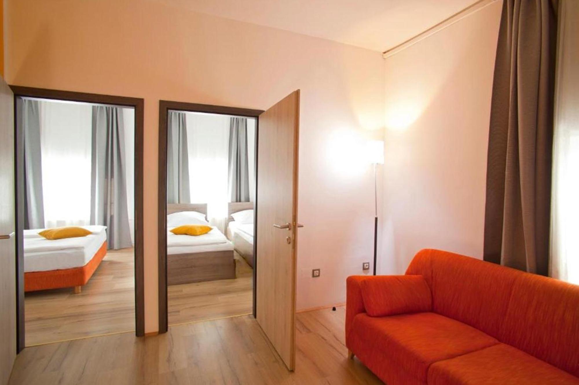 B&B Hotel Maribor Orel Exterior photo