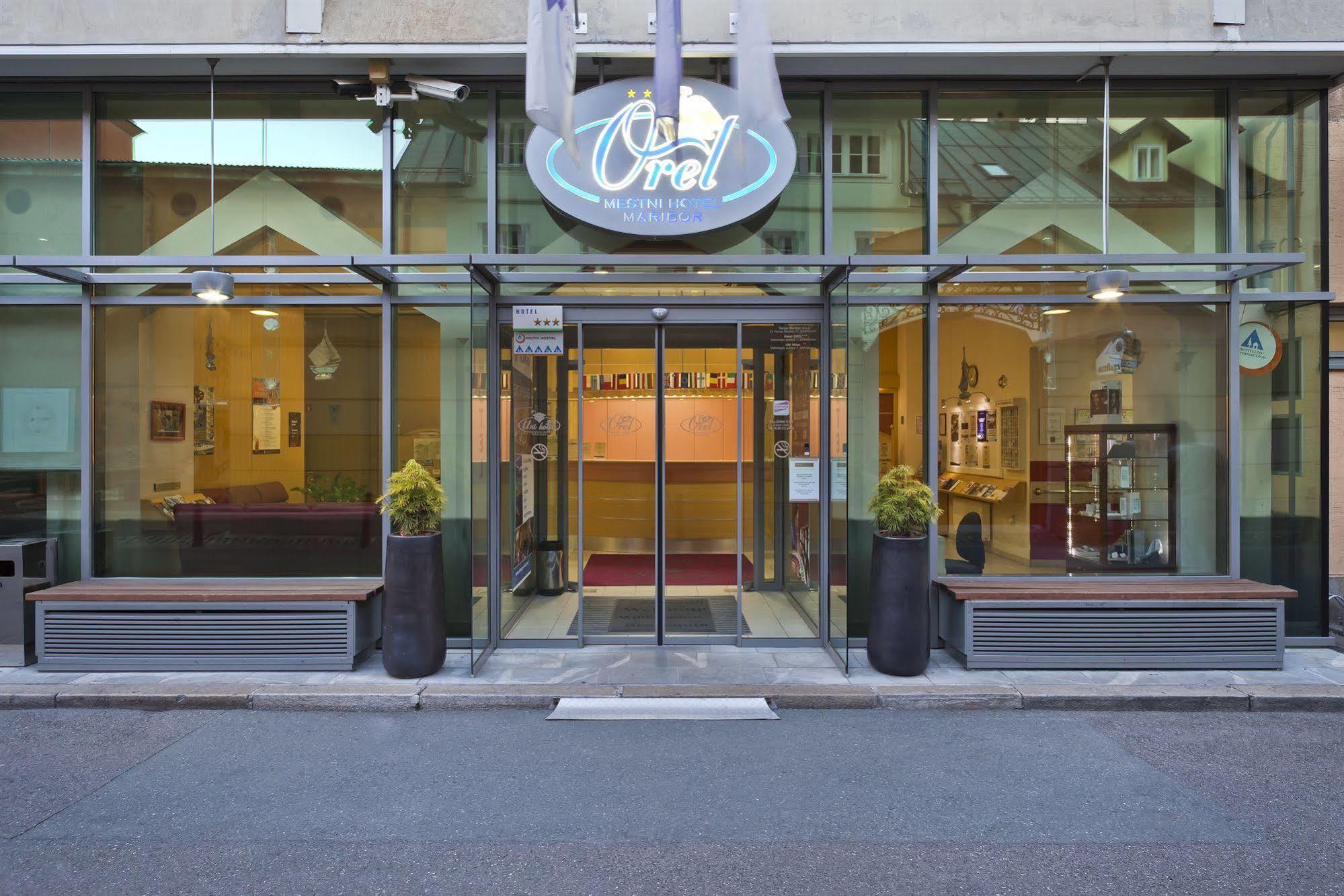 B&B Hotel Maribor Orel Exterior photo